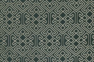 Crystal, modern geometrik desenleriyle yaşam alanlarına güçlü bir karakter ve sofistike bir dokunuş kazandıran döşemelik kumaştır.