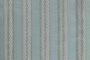 Flora, doğal yaprak desenleri ve 14 farklı renk seçeneğiyle yaşam alanlarına zarif bir doğallık ve zamansız bir şıklık katar.