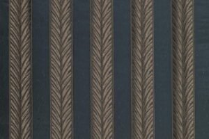 Flora, doğal yaprak desenleri ve 14 farklı renk seçeneğiyle yaşam alanlarına zarif bir doğallık ve zamansız bir şıklık katar.