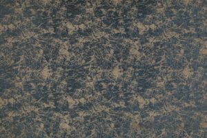 Flora, doğal yaprak desenleri ve 14 farklı renk seçeneğiyle yaşam alanlarına zarif bir doğallık ve zamansız bir şıklık katar.