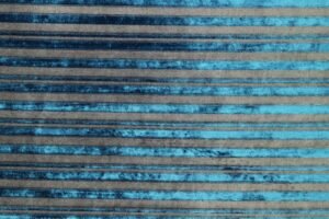 مايا هي سلسلة أقمشة تنجيد أنيقة ومتينة تضيف طابعا مميزا إلى الأثاث بتنوع أنماطها الحديثة وملمسها القوي.