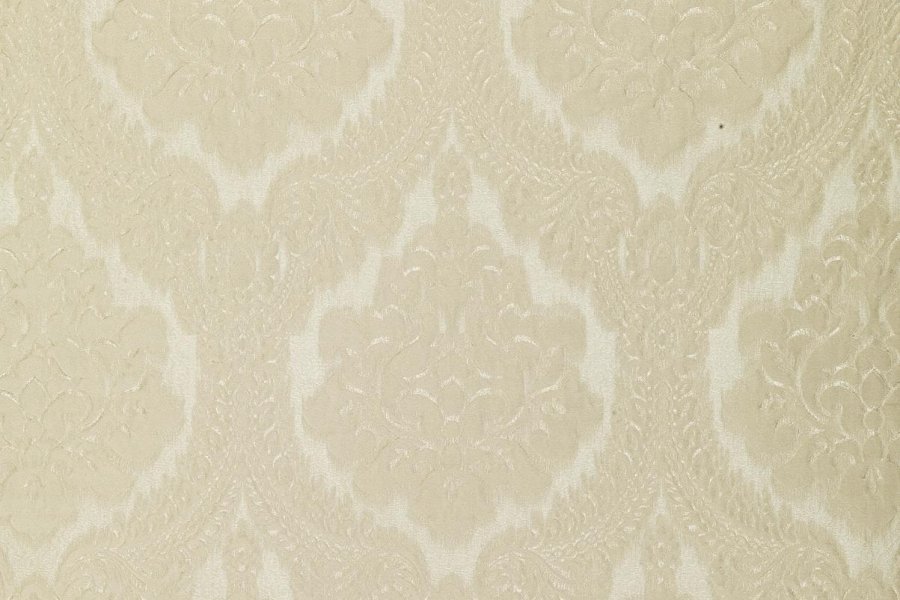 Valentine, zarif desenleri ve asil dokusuyla yaşam alanlarına klasik bir ihtişam ve sofistike bir atmosfer kazandıran döşemelik kumaştır.