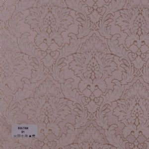Sultan, pastel tonları ve zarif klasik desenleriyle yaşam alanlarına sofistike bir şıklık ve huzurlu bir atmosfer kazandıran döşemelik kumaştır.