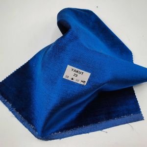 Ruby — это коллекция обивочных тканей премиум-класса, которые добавляют пространству утонченной элегантности и элегантности благодаря своим ярким цветам и роскошной бархатной текстуре.